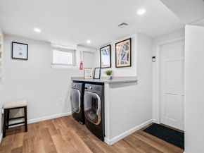 127 Selwyn St, Boston MA 02131