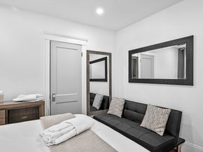 127 Selwyn St, Boston MA 02131
