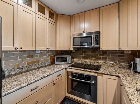 197 Eighth St 628, Boston MA 02129