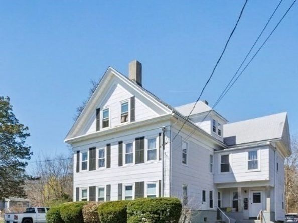 35-37 Salem St, Rockland MA 02370