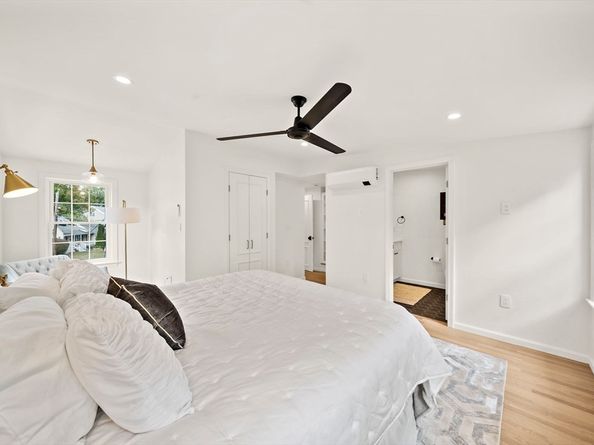 5 Leroy Rd, Lexington MA 02421