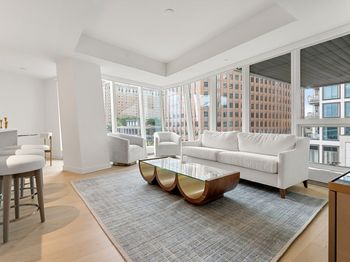 150 Seaport Boulevard