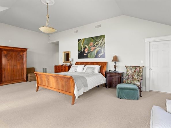 13 Phillips Ave, Rockport MA 01966