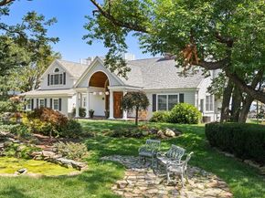 13 Phillips Ave, Rockport MA 01966