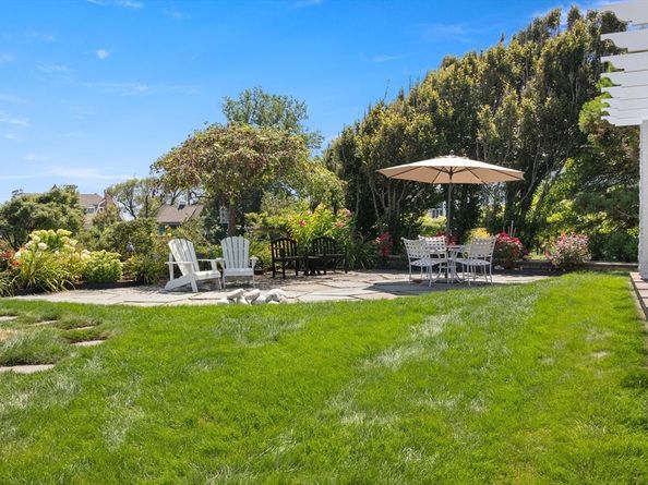 13 Phillips Ave, Rockport MA 01966