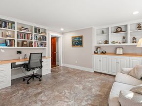 13 Phillips Ave, Rockport MA 01966