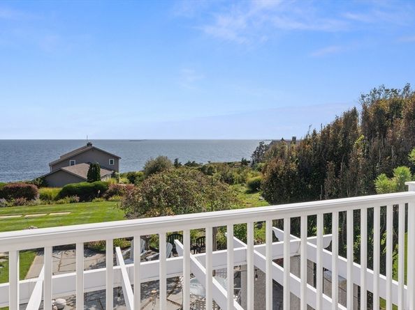 13 Phillips Ave, Rockport MA 01966