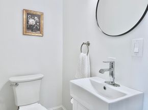 24 York St, Andover MA 01810