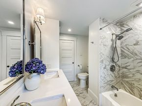 24 York St, Andover MA 01810