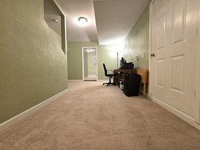 39 Meola Ave, Worcester MA 01606