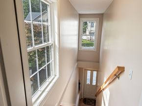39 Meola Ave, Worcester MA 01606