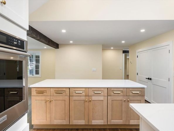 42 Dakin Road, Sudbury MA 01776
