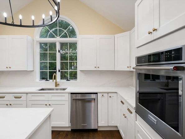 42 Dakin Road, Sudbury MA 01776