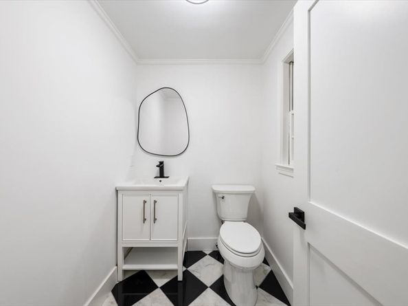 42 Dakin Road, Sudbury MA 01776