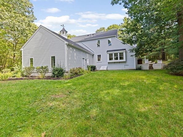 29 Heather Dr, Cohasset MA 02025