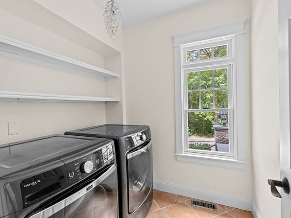 29 Heather Dr, Cohasset MA 02025