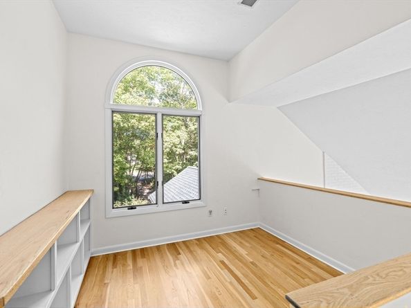 29 Heather Dr, Cohasset MA 02025