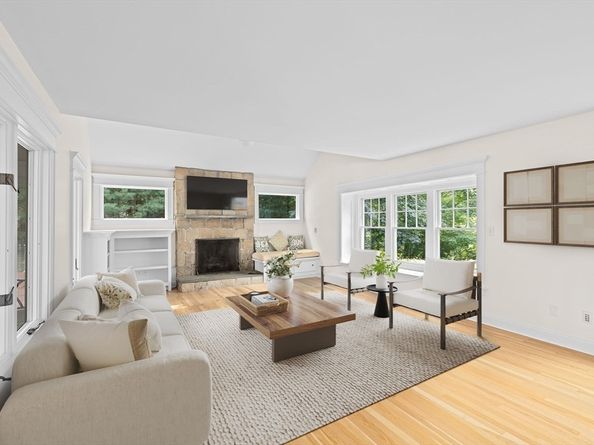 29 Heather Dr, Cohasset MA 02025
