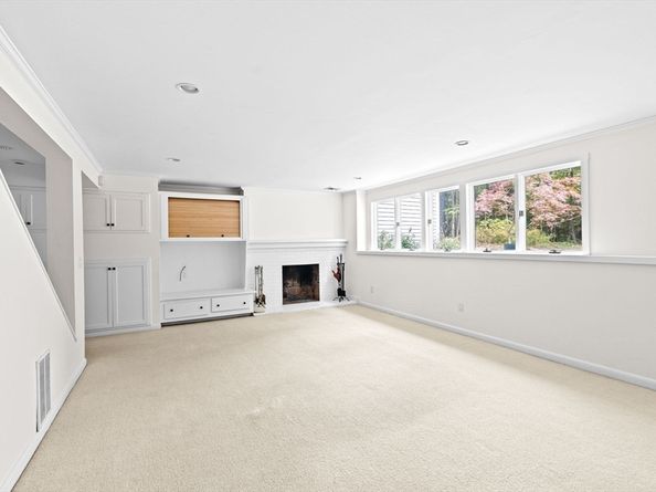 29 Heather Dr, Cohasset MA 02025