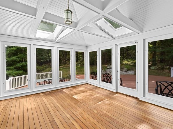 29 Heather Dr, Cohasset MA 02025