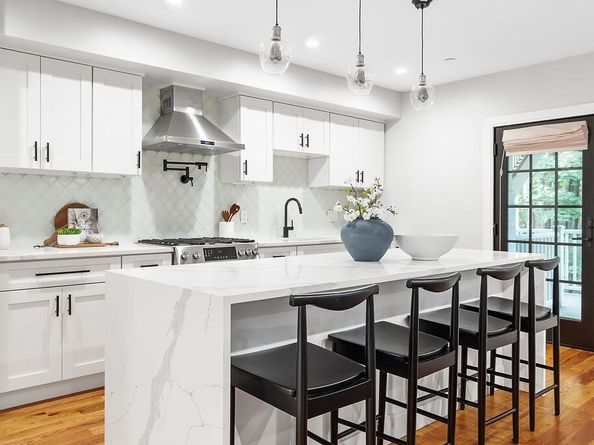 113-115 Falcon Street 1132, Boston MA 02128