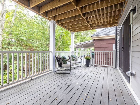 113-115 Falcon Street 1132, Boston MA 02128