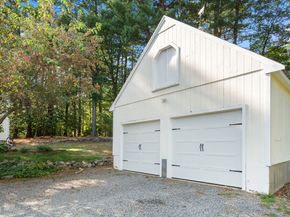 10 Medway St, Norfolk MA 02056