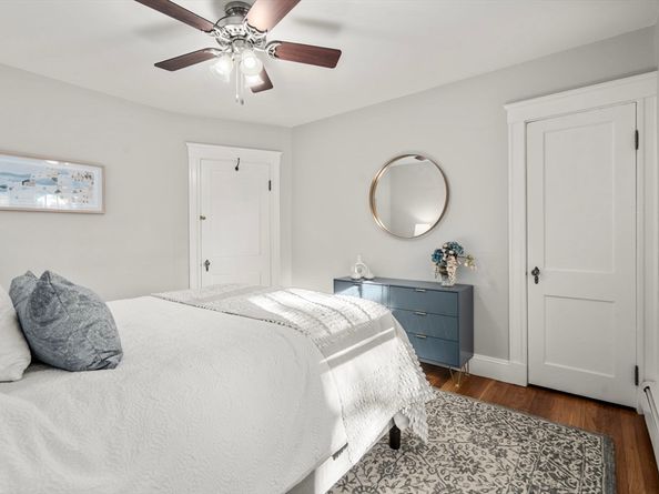 10 Medway St, Norfolk MA 02056