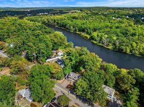 79 Bridle Road, Billerica MA 01821