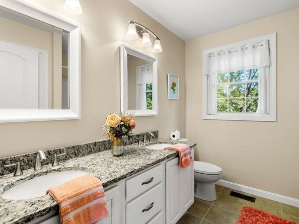 79 Bridle Road, Billerica MA 01821
