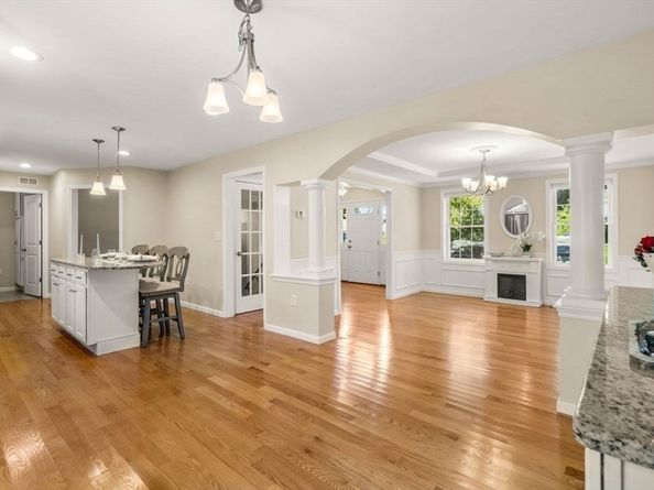 79 Bridle Road, Billerica MA 01821