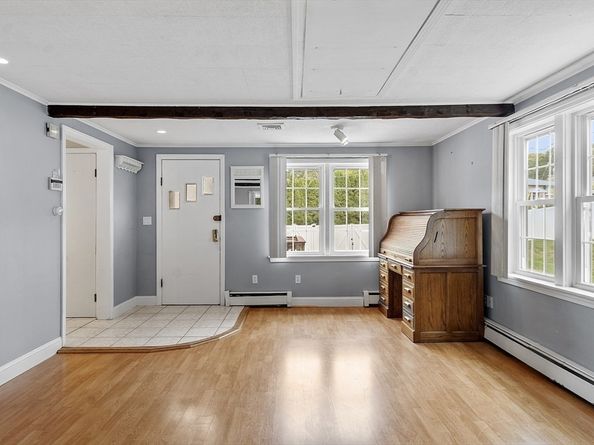 92 Goodale Street, Peabody MA 01960