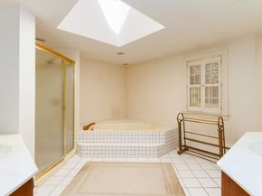 106 Holliston St, Medway MA 02053