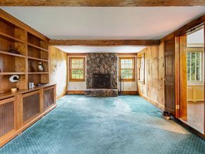 106 Holliston St, Medway MA 02053