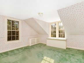 106 Holliston St, Medway MA 02053