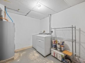 423 Grafton St 7, Worcester MA 01604