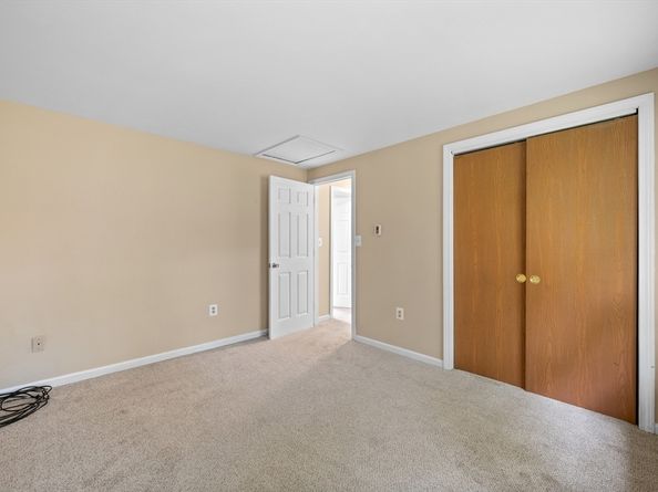 423 Grafton St 7, Worcester MA 01604