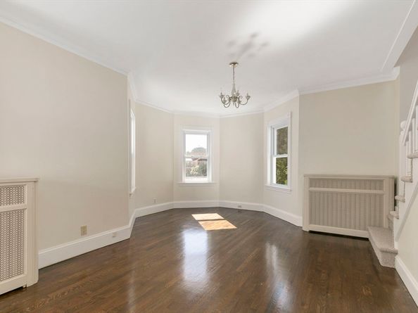15 S Fairview St 3, Boston MA 02131