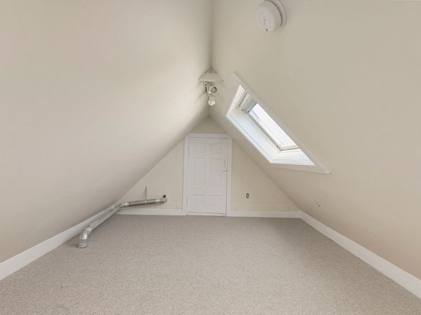 15 S Fairview St 3, Boston MA 02131