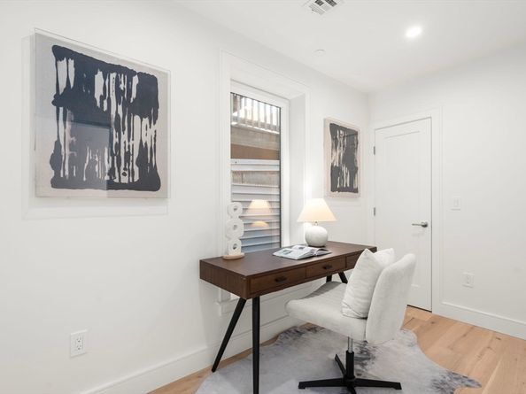 90 A Street 2, Boston MA 02127