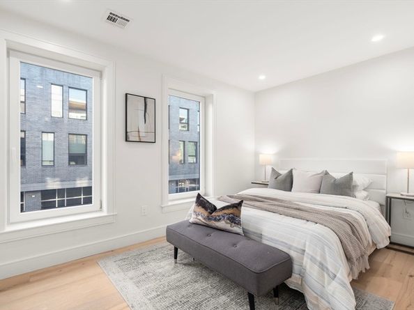 90 A Street 2, Boston MA 02127
