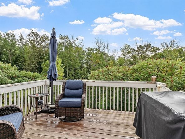 17 Clealand Cir, Rutland MA 01543