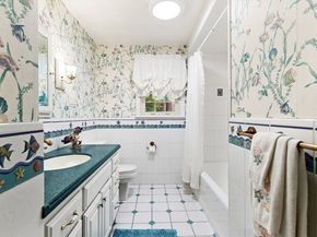 22 Marrett Rd, Burlington MA 01803