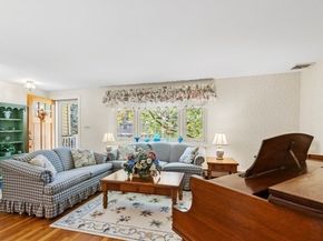22 Marrett Rd, Burlington MA 01803