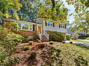 22 Marrett Rd, Burlington MA 01803