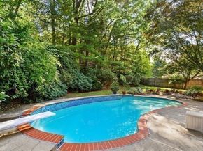 22 Marrett Rd, Burlington MA 01803