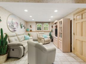 22 Marrett Rd, Burlington MA 01803