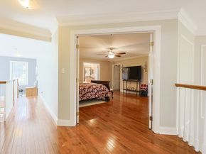 1 Valley View Dr, Grafton MA 01536