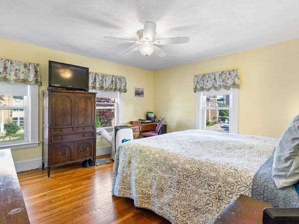 232-234 Nahatan St, Norwood MA 02062