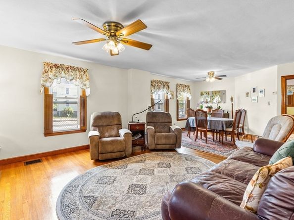 232-234 Nahatan St, Norwood MA 02062